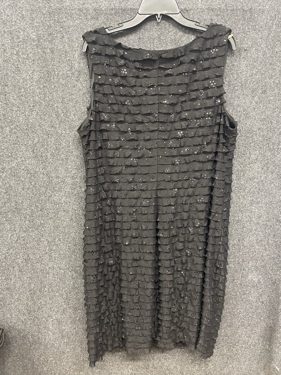 Fashion Bug Women's Black Ruffle Tiered Sequin Eyelet V-Neck Dress Sz 22W