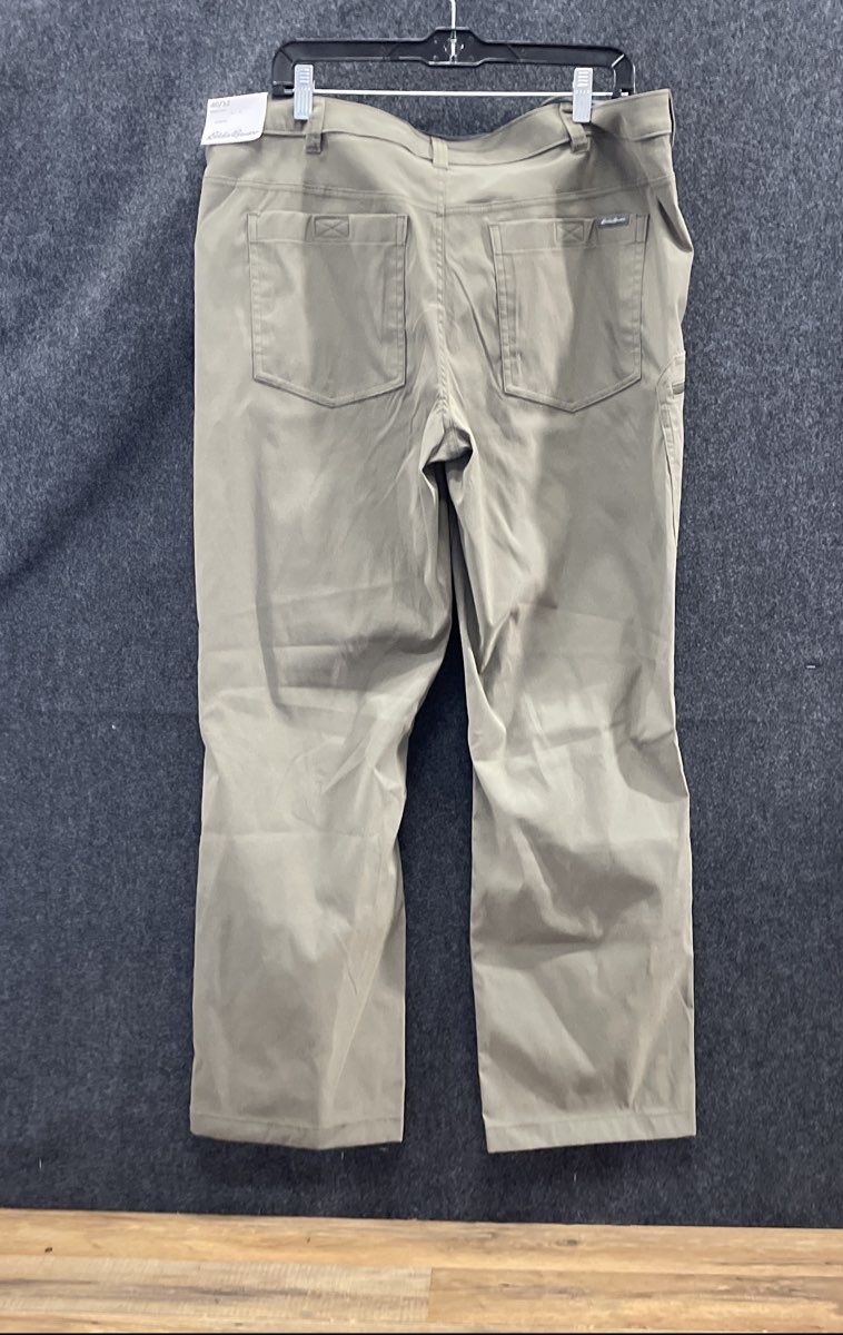 Eddie Bauer Men's Green Rainier Hiking Pant Active Fit Nylon Spandex 40x32 NWT