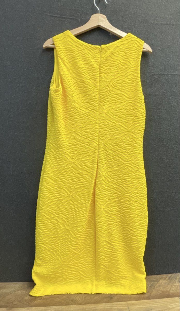 Calvin Klein Women's Textured Yellow Sleeveless Sheath Dress Sz 10