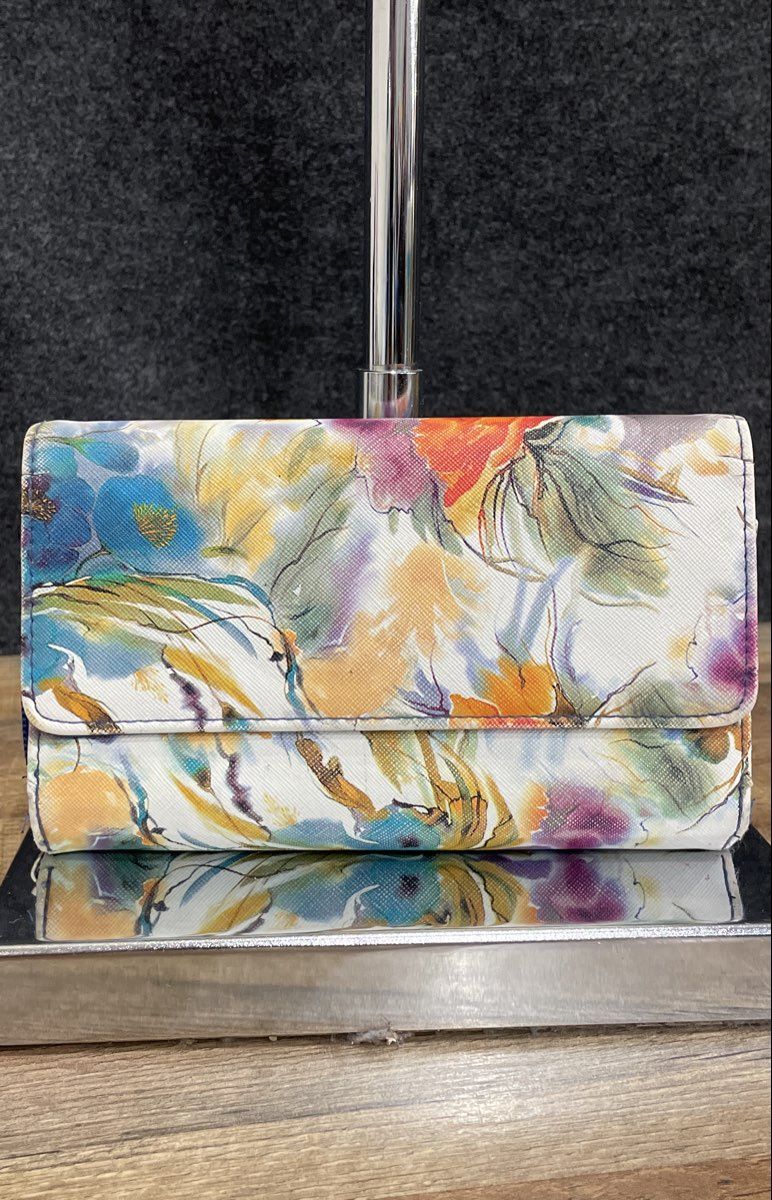 Safe Keeper Multi Color Floral Print Textured Leather Clutch Wallet Organizer