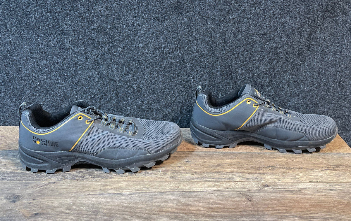 Pacific Mountain Sprinter Low Grey Yellow Trail Hiking Shoes Men's Size 9