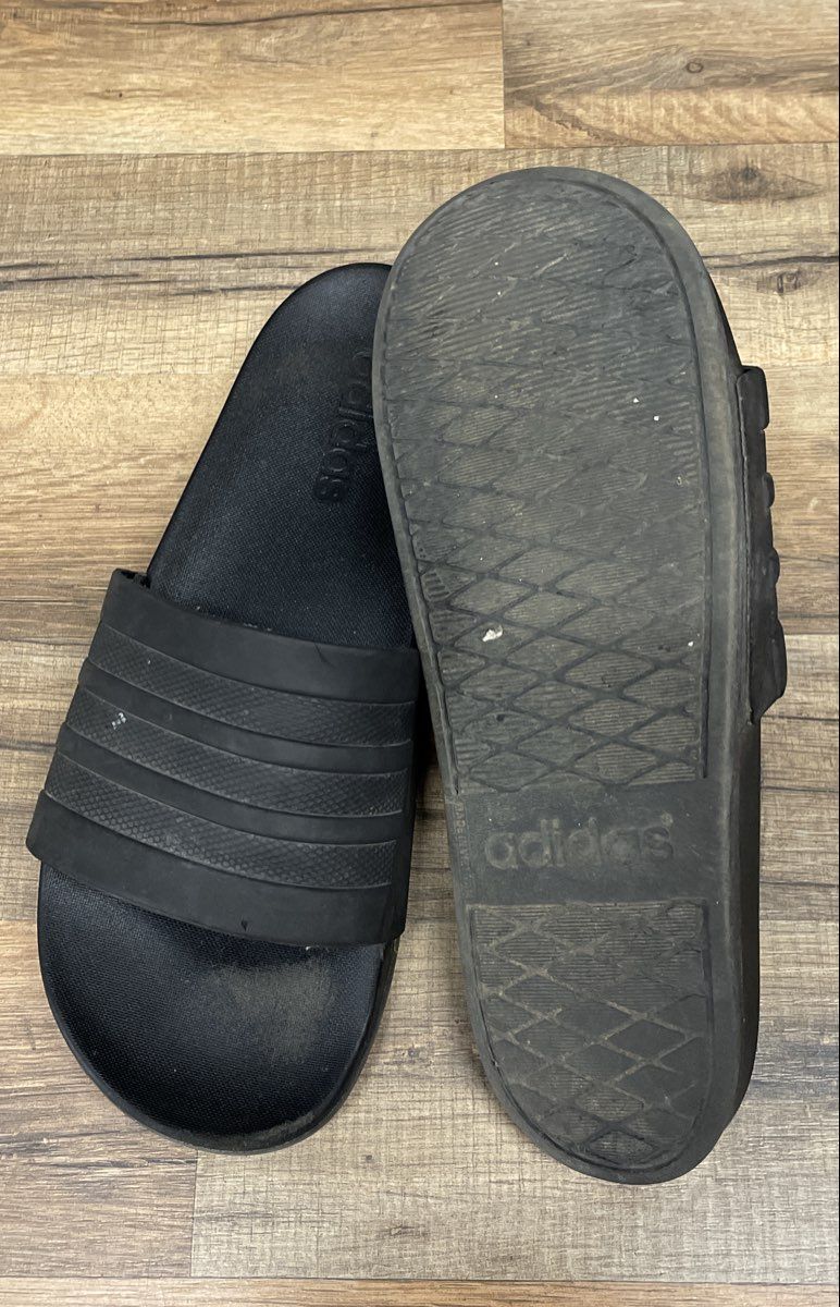 Adidas Adilette Comfort Core Black Men's Slides Sandals Size 9