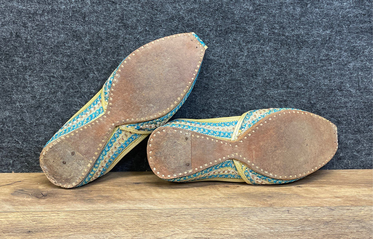 Handmade Indian Jutti Mojari Blue Gold Cream Embroidered Leather Flats Size 11"