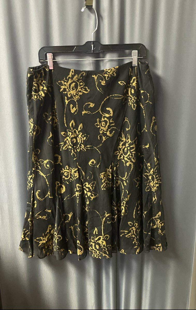 Lauren Ralph Lauren Women's A-Line Skirt Black Gold Floral Print Poly Sz L