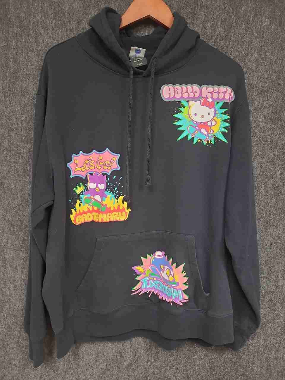 Sanrio Men's Black Hello Kitty and Friends Skateboard Graphic Hoodie Sz XL