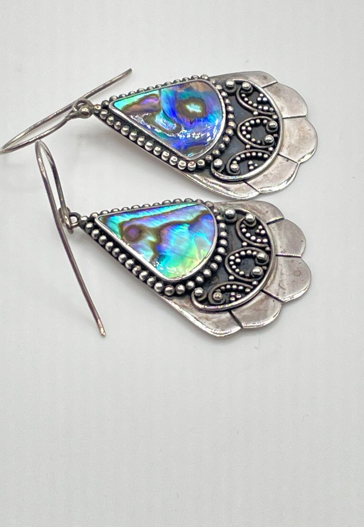Merav 925 Sterling Silver Abalone Granulated Scalloped Dangle Earrings 8.2g