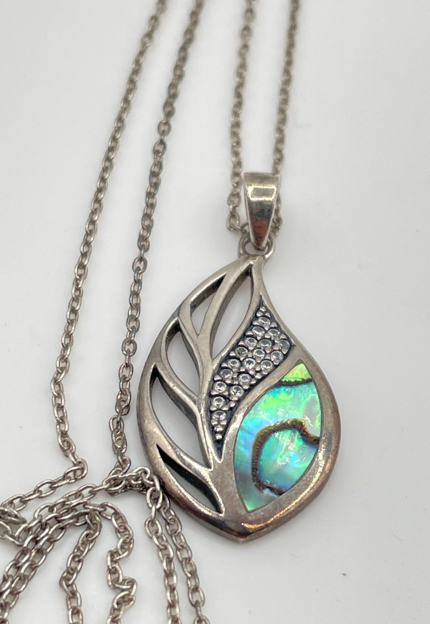 925 Sterling Silver Abalone & CZ Leaf Pendant Necklace 4.1g