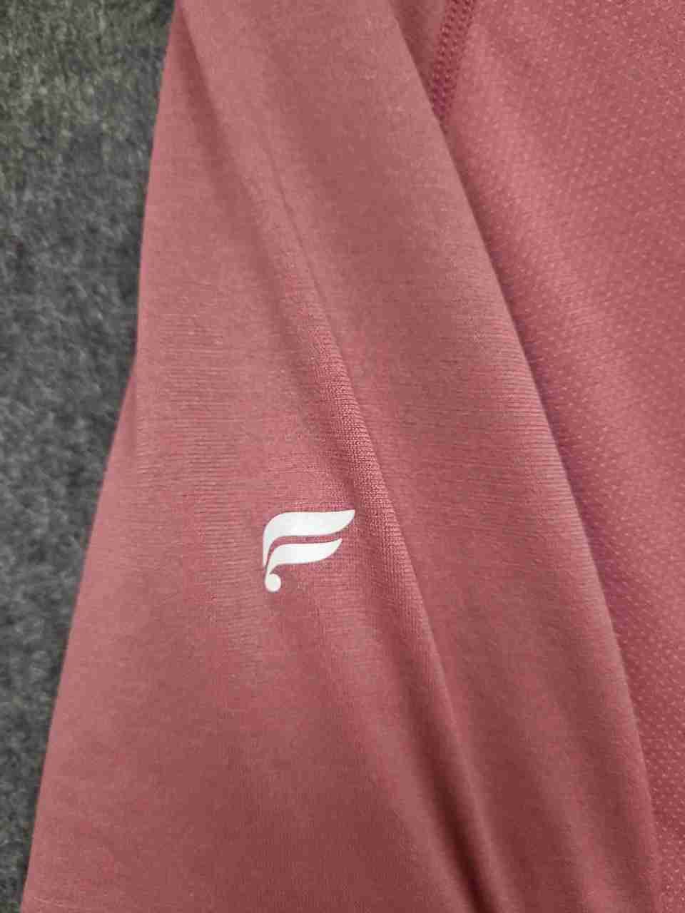 Fabletics Men's Mauve Pink Raglan Short Sleeve Training Athletic Shirt Size M
