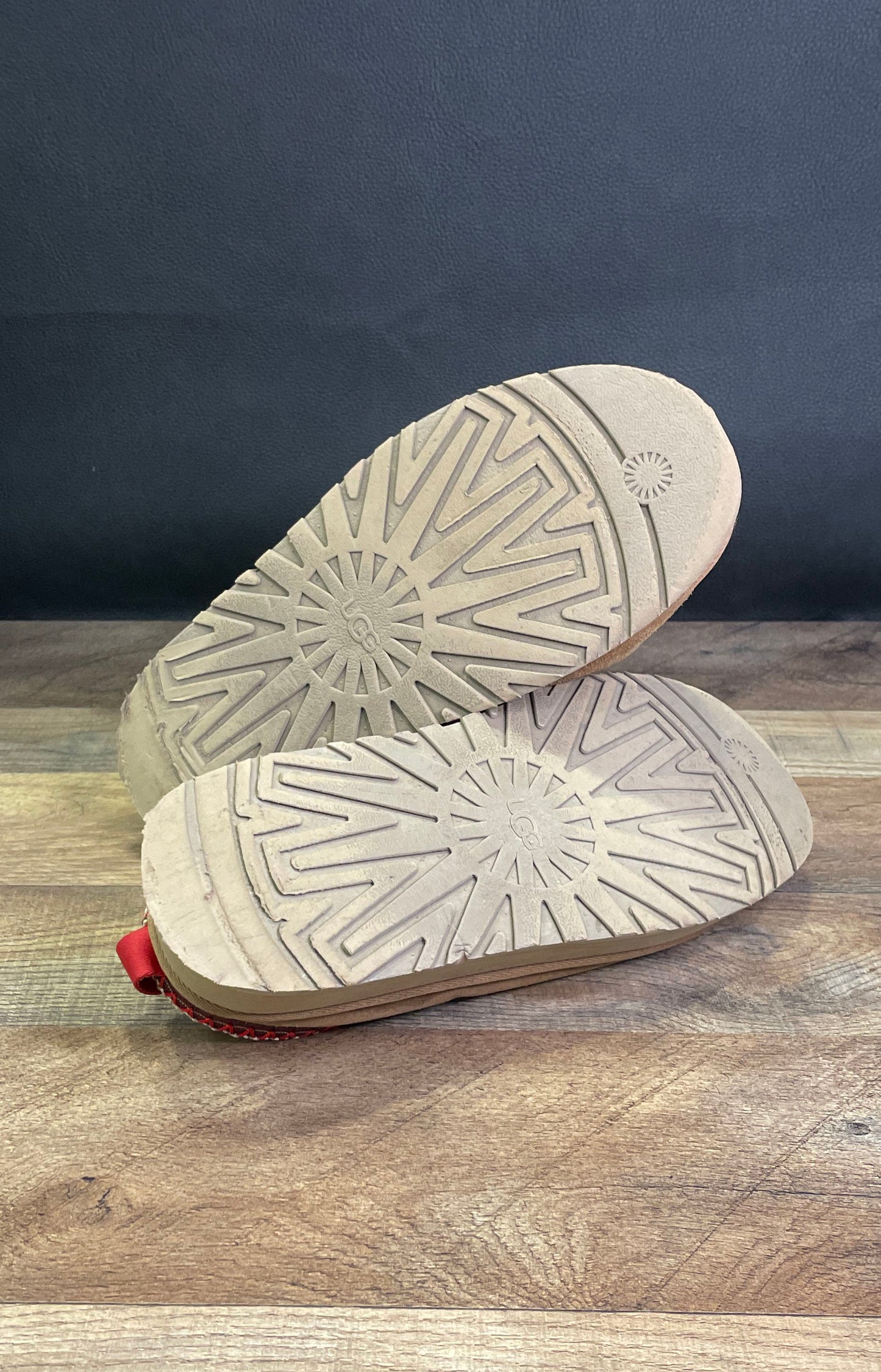 UGG Tazz Chestnut Suede Platform Slip-On Slipper Shoes Women's Size 10