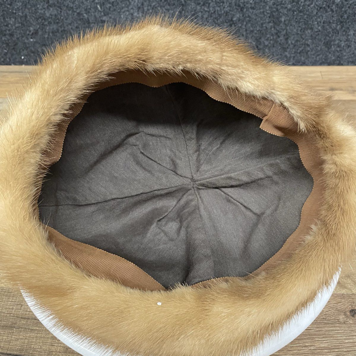 Vintage 60s Genuine Mink Fur Pillbox Hat Golden Brown Sz OS