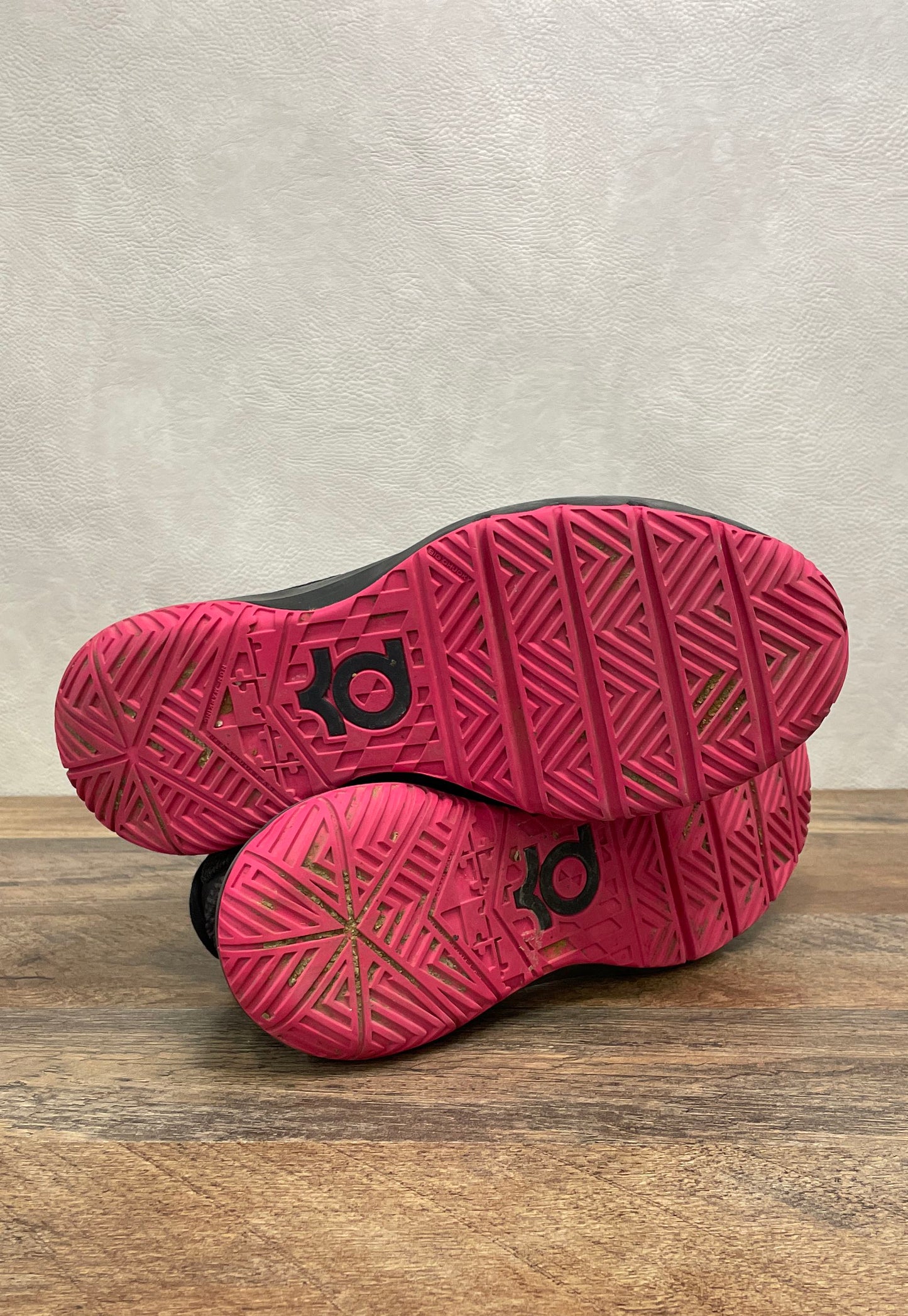 Nike KD Trey 5 III Black Pink Basketball Shoes Size 7Y