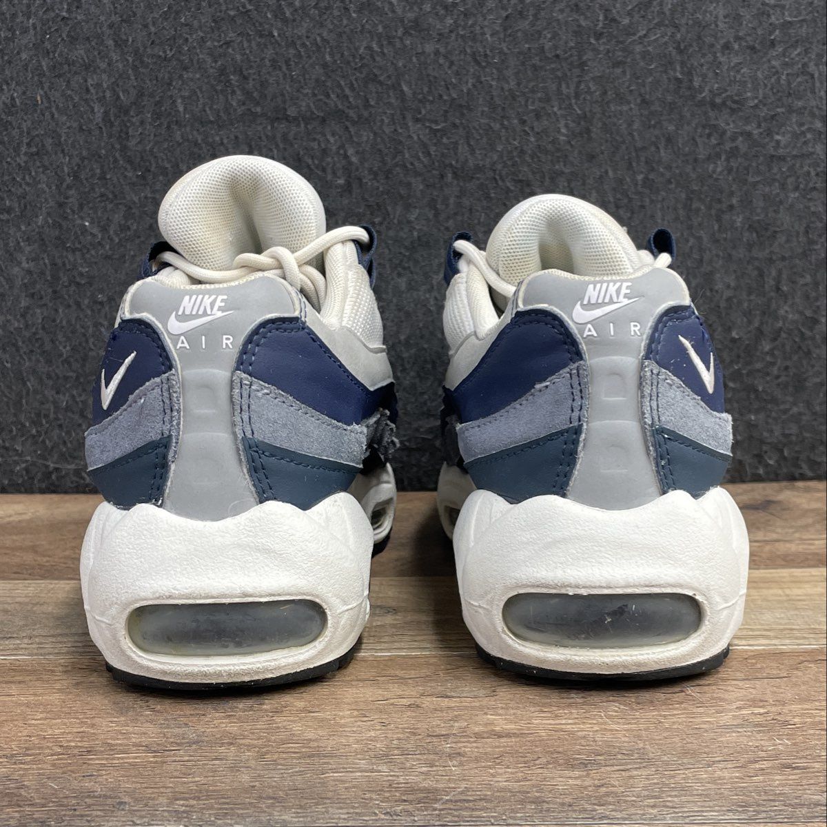 Nike Air Max 95 Navy Grey White Lifestyle Running Sneakers