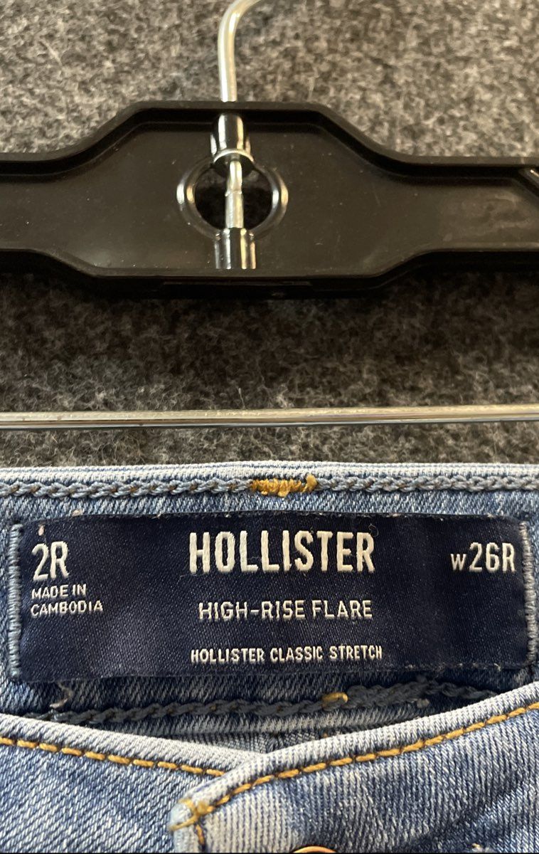 Hollister Women's Light Wash Distressed High-Rise Flare Stretch Jeans Sz 2R