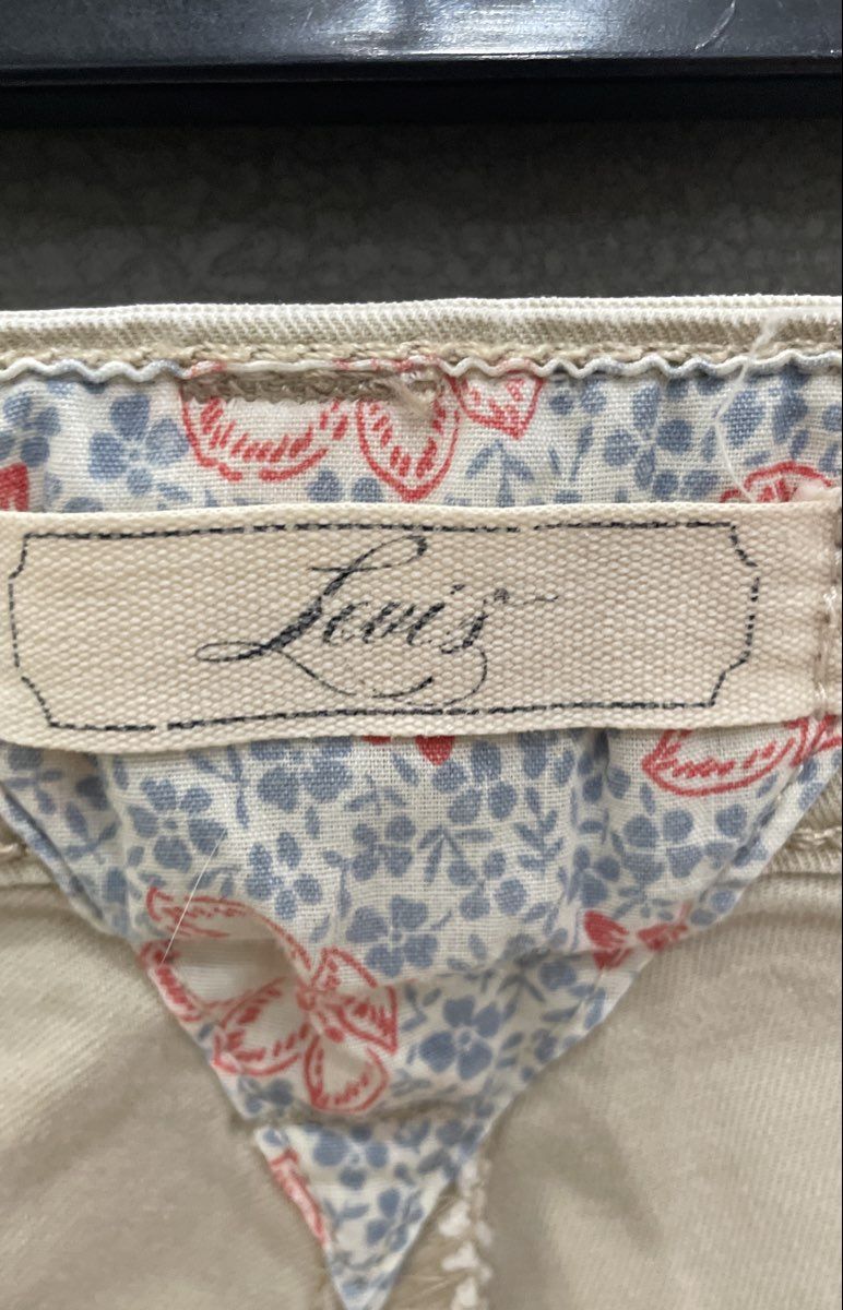 Levi's Women's Cream Stretch Utility Capri Cropped Pants Size 18