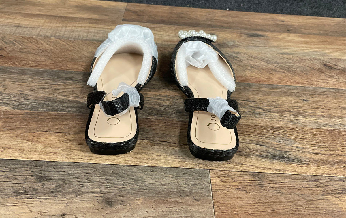 Journee Collection Hannae Black Woven Pearl Buckle Slingback Flats Size 8.5 DS