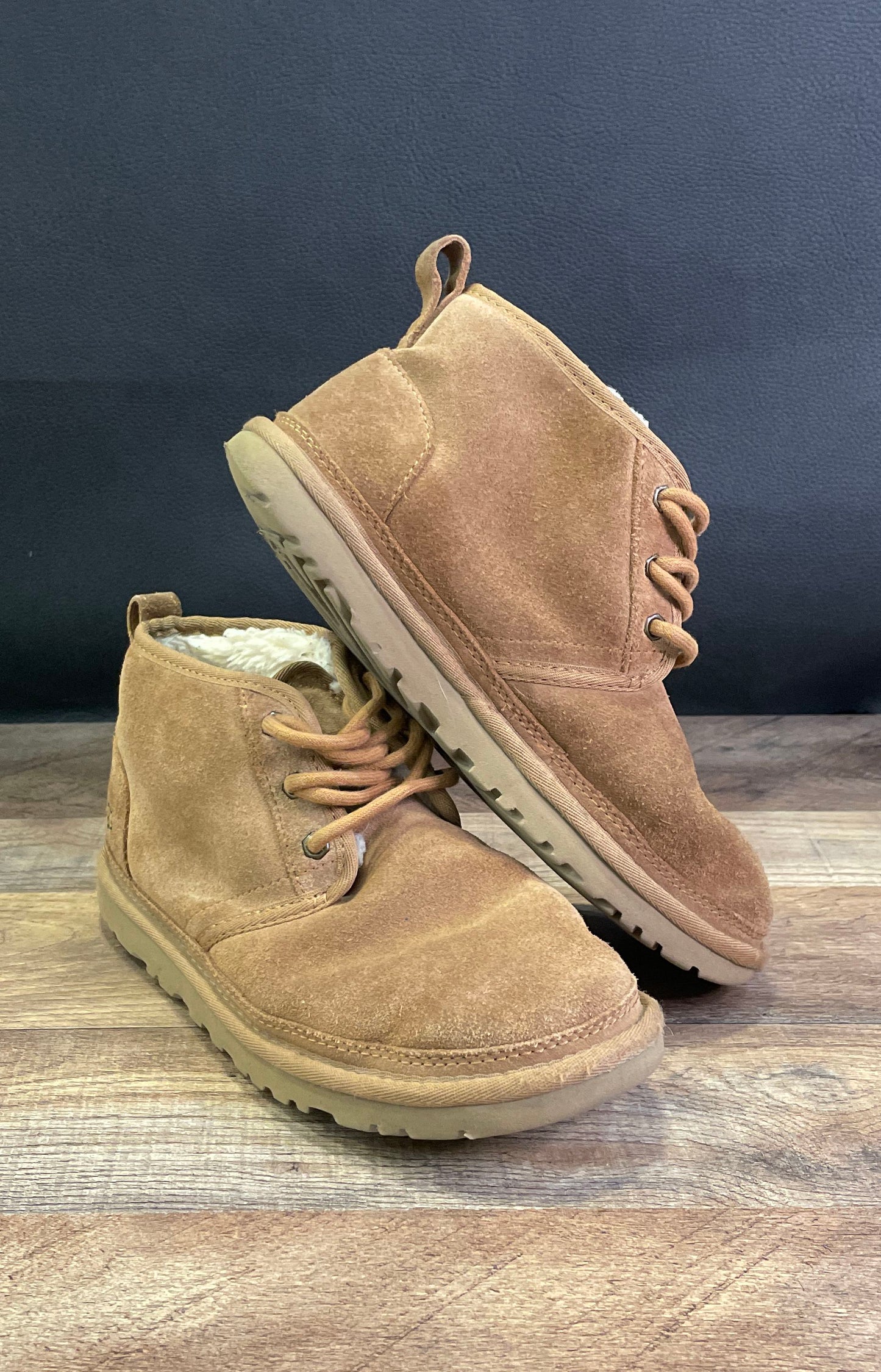 UGG Neumel Chestnut Suede Sheepskin Lined Chukka Boots Women's Size 7