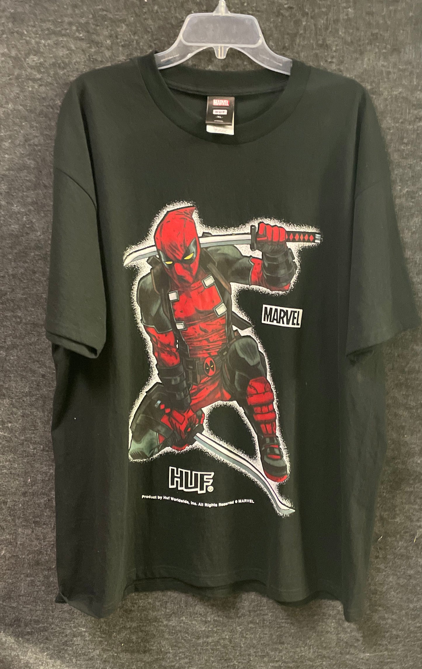 HUF Men's Deadpool Black Graphic Short Sleeve T-Shirt Sz XL