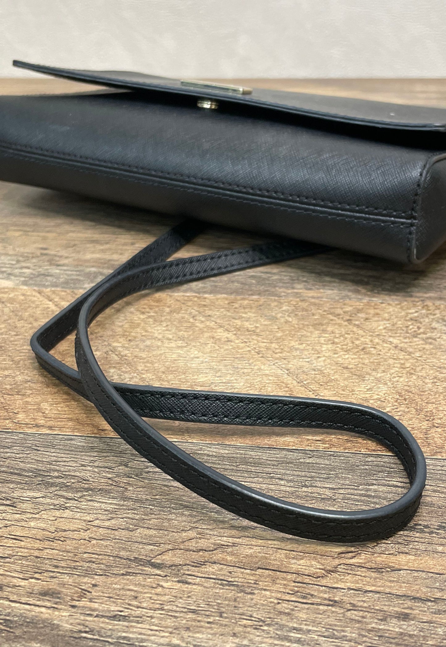 Kate Spade Black Saffiano Leather Laurel Way Greer Crossbody Bag Gold Hardware