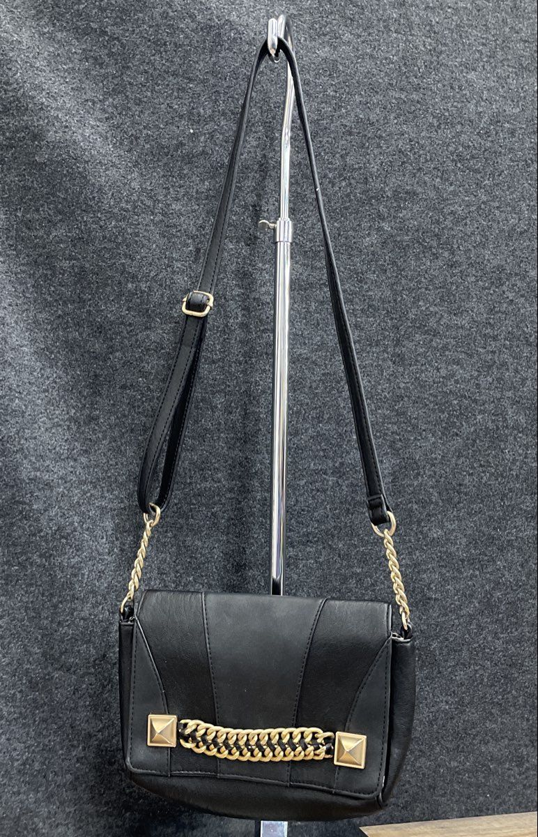 Jessica Simpson Black Leather Crossbody Bag Gold Chain Accent Leopard Interior