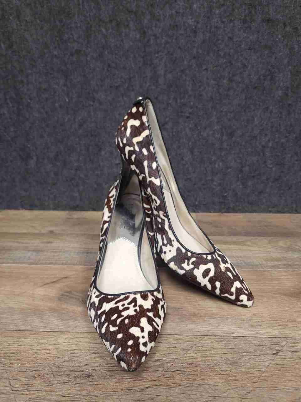 Michael Kors Animal Print Calf Hair Pointed Toe Pumps Brown White Size 6.5M