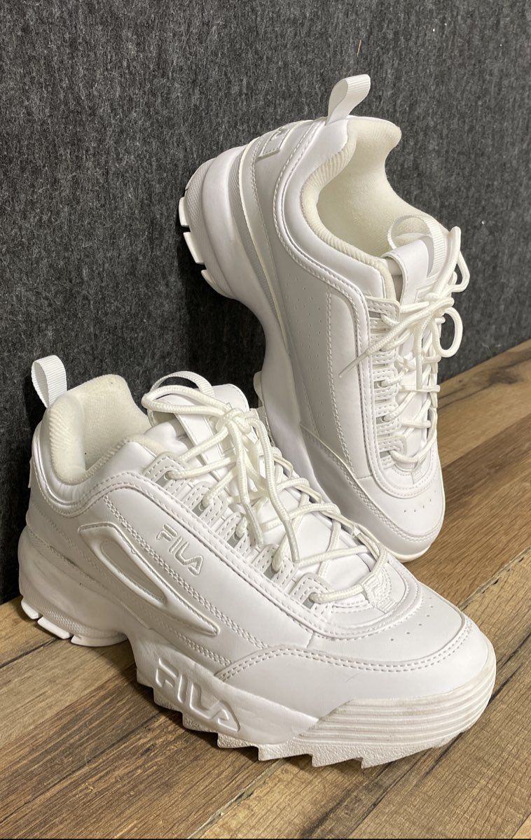 Fila Disruptor II White Low Top Platform Sneakers Women's Size 6.5