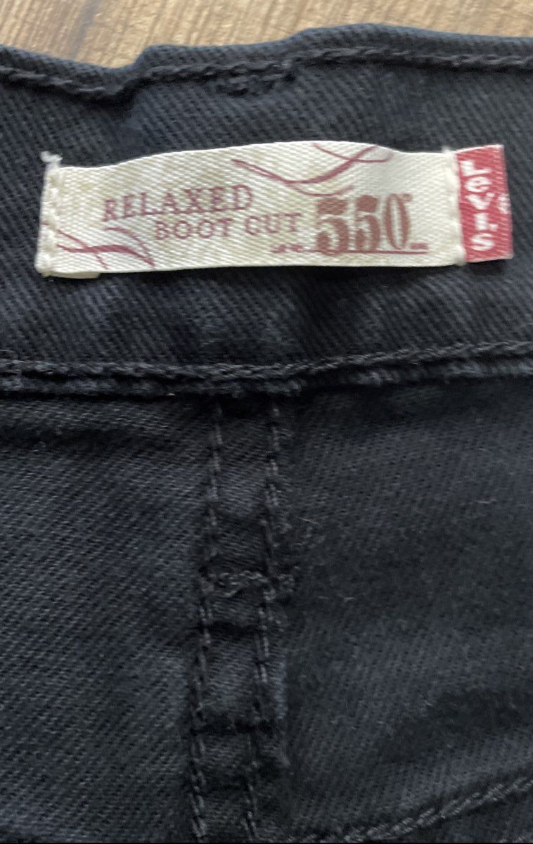 Levi's Women's 550 Relaxed Boot Cut Jeans Black Stretch Denim Size 14S
