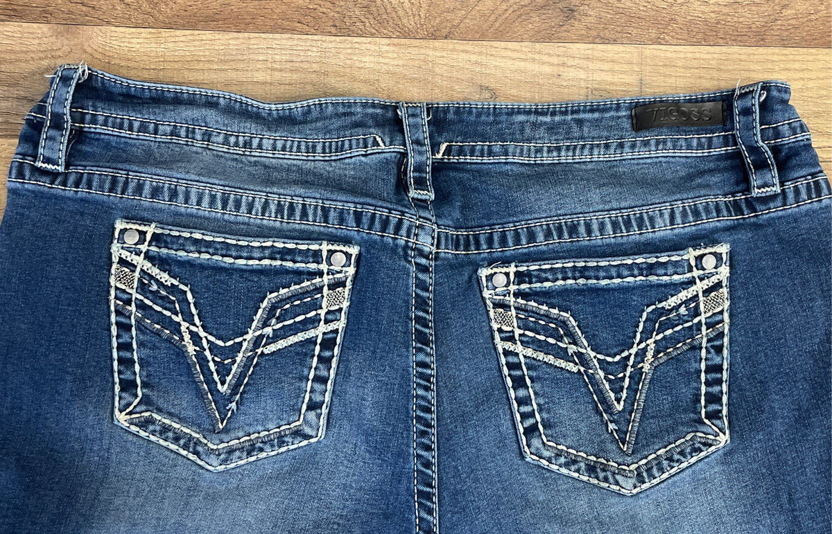 Vigoss Women's Blue Embroidered Straight Leg Stretch Denim Jeans Size 22