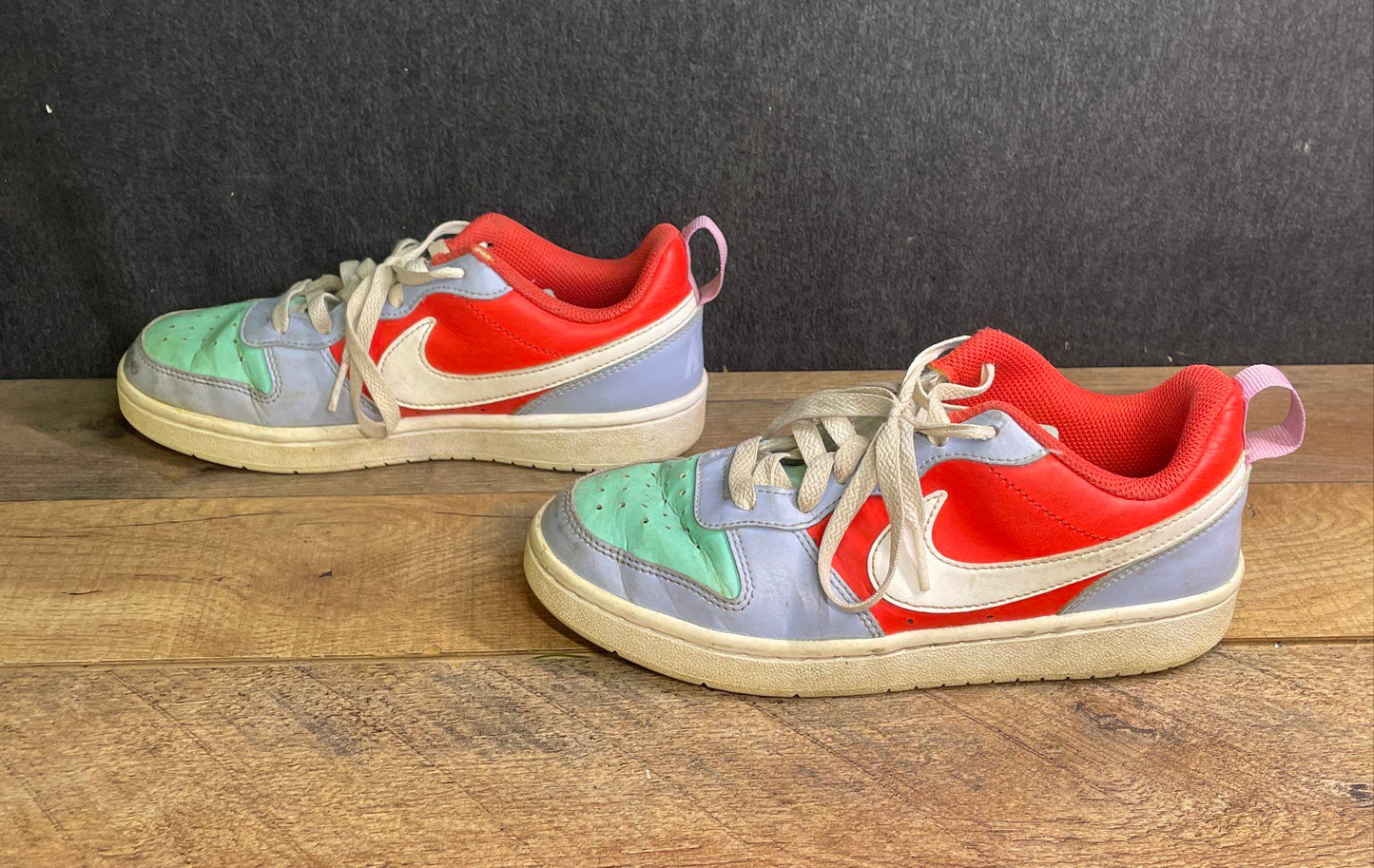 Nike Court Borough Low 2 SE Blue Whisper Copa Red Sneakers Youth Size 4Y