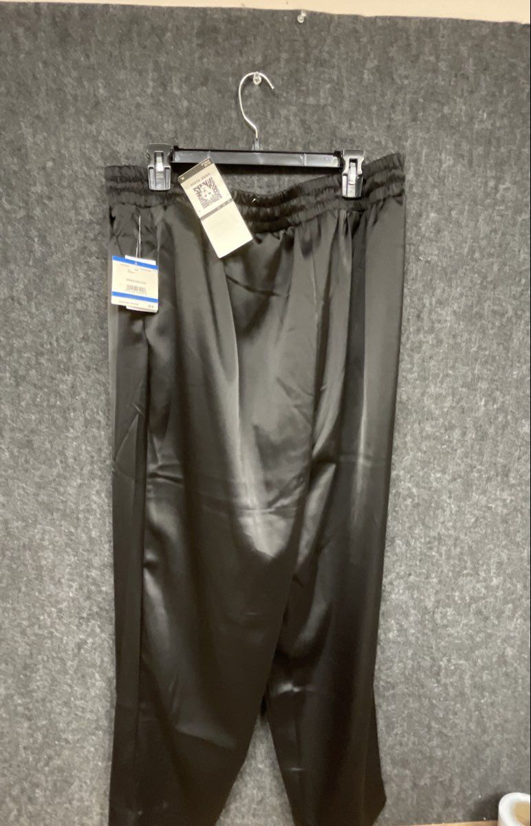 Anne Klein Women's Black Woven Satin Slim Ankle Pants Sz XL NWT