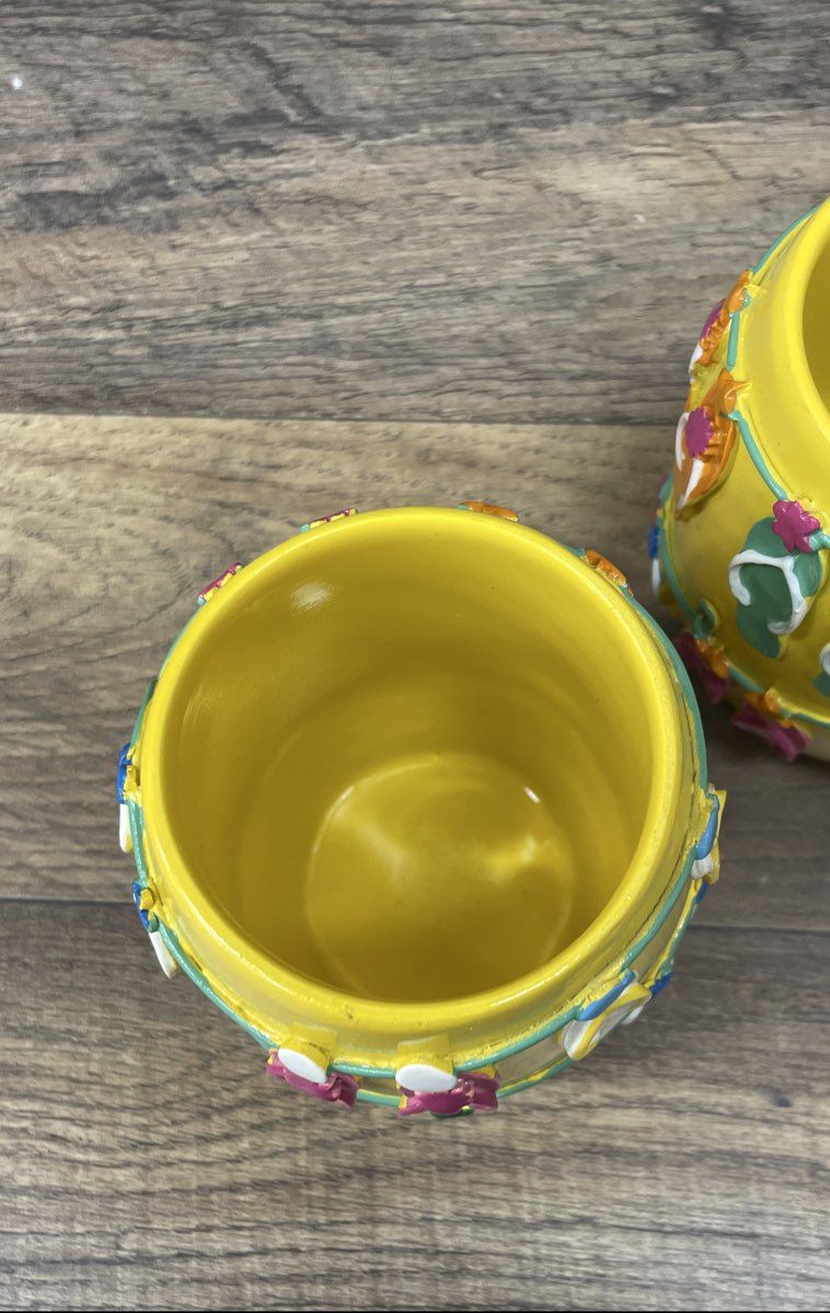 Lot of 3 Allure Ceramic Mugs Yellow Flip Flop Sandal Summer Beach Theme Cups