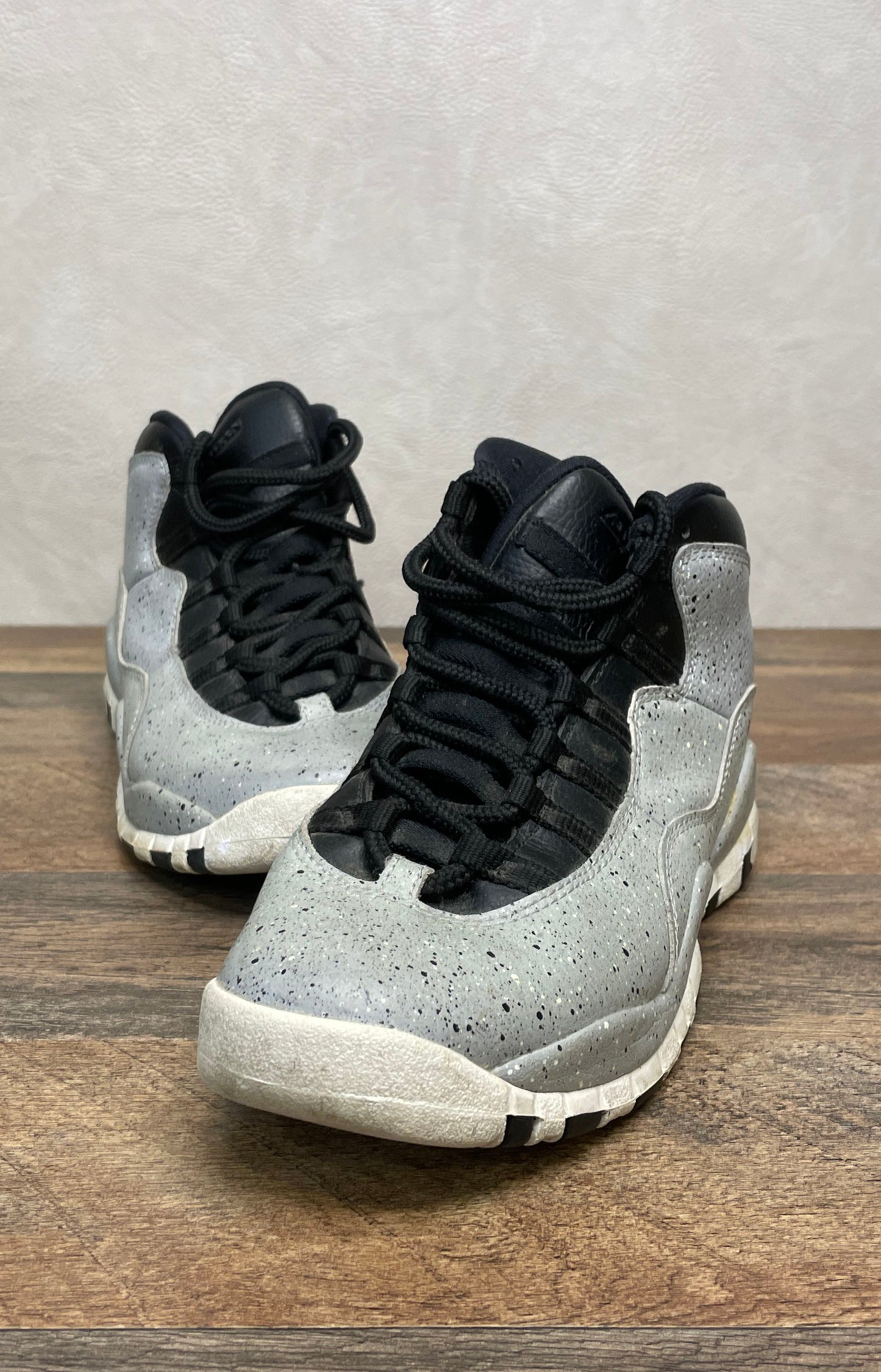 Nike Air Jordan 10 Retro GS Cement Light Smoke Grey Black Red Size 6Y