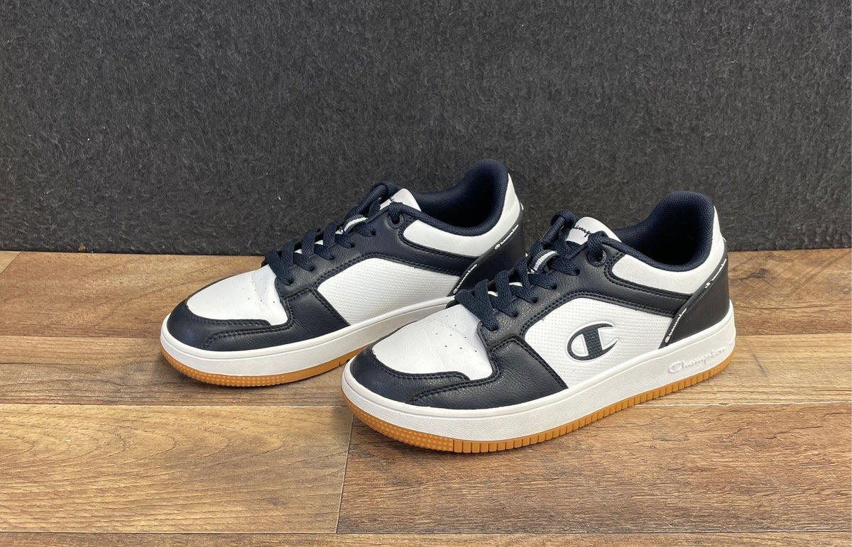 Champion RD18 2.0 Low GS White Navy Gum Sneakers Size 5Y