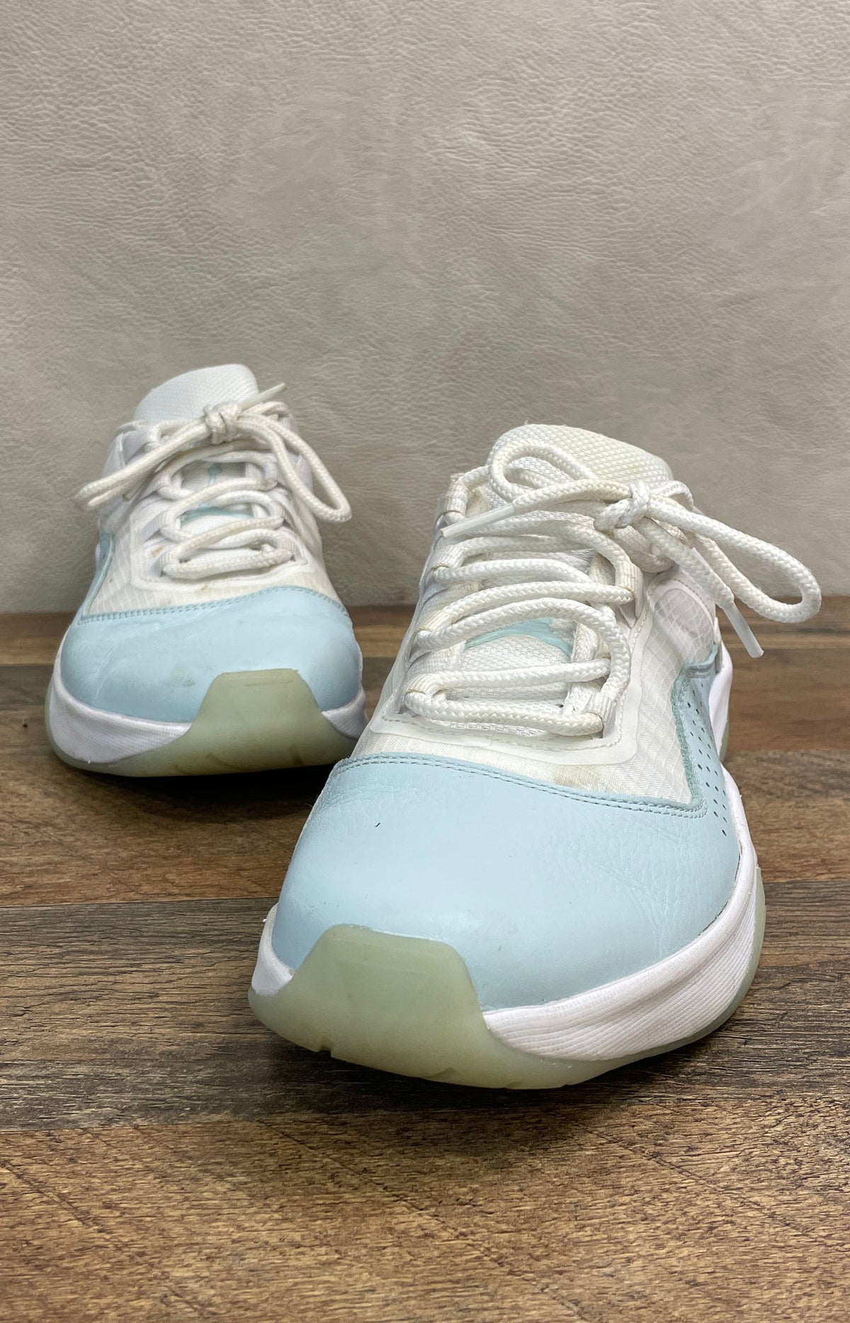 Nike Air Jordan 11 CMFT Low Igloo White DV2629-100 Men's Sneakers Size 10