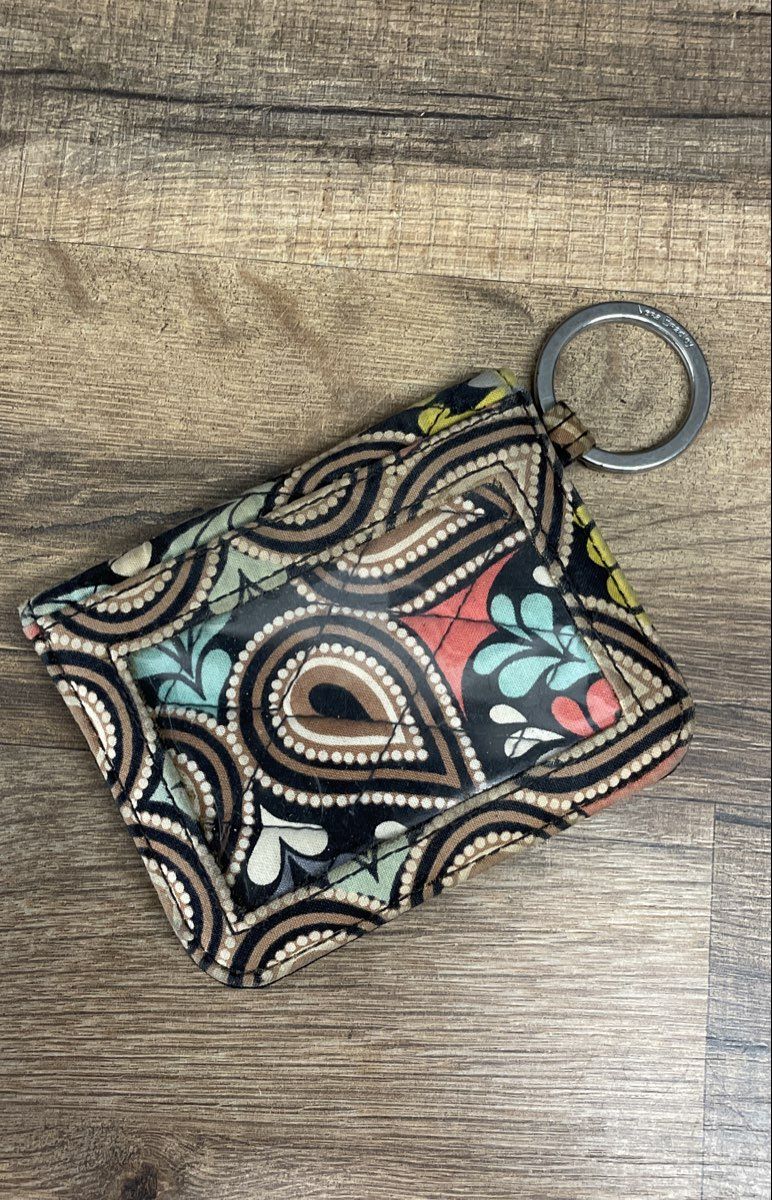 Vera Bradley Night and Day Paisley Quilted ID Case Keychain Wallet Silver Tone
