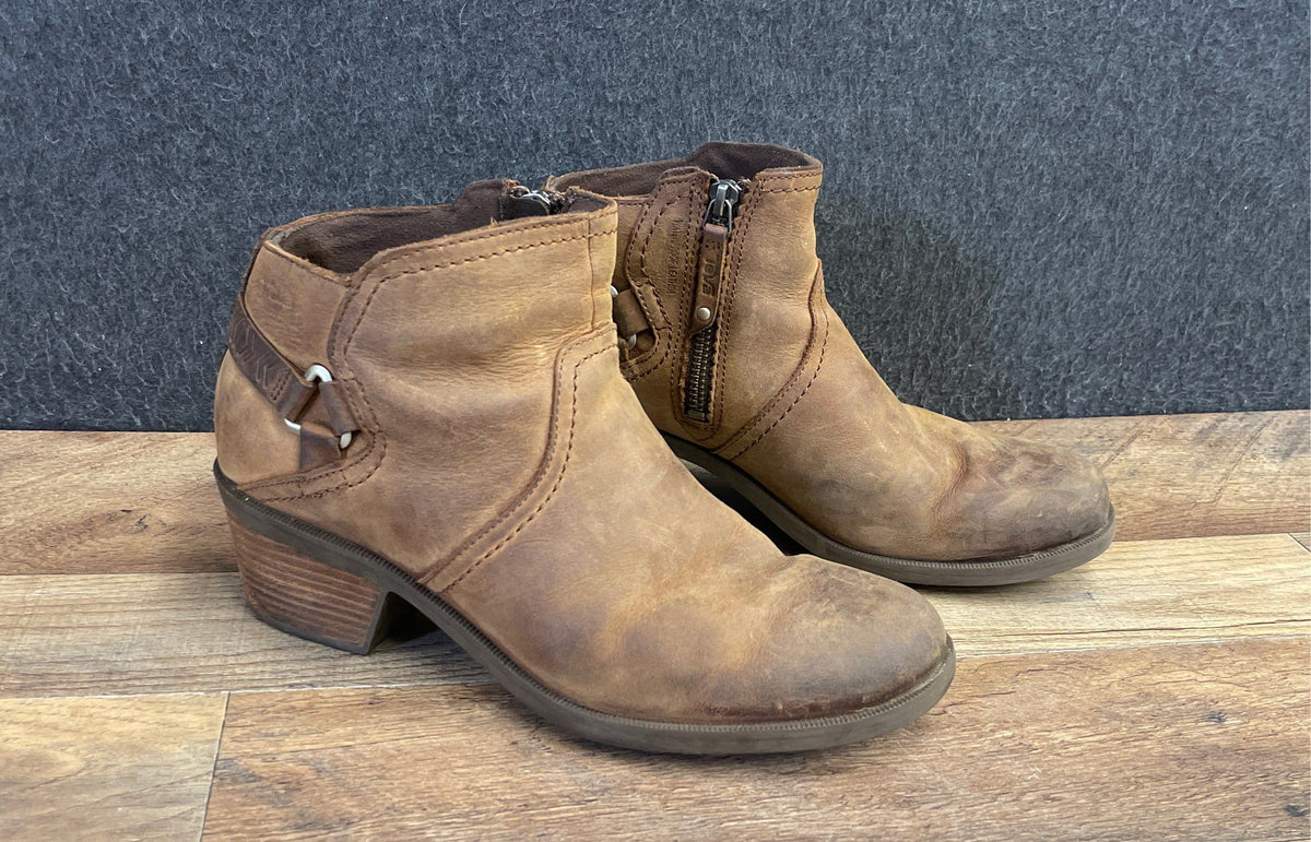 Teva Foxy Waterproof Brown Leather Ankle Boots Women's Size 8.5