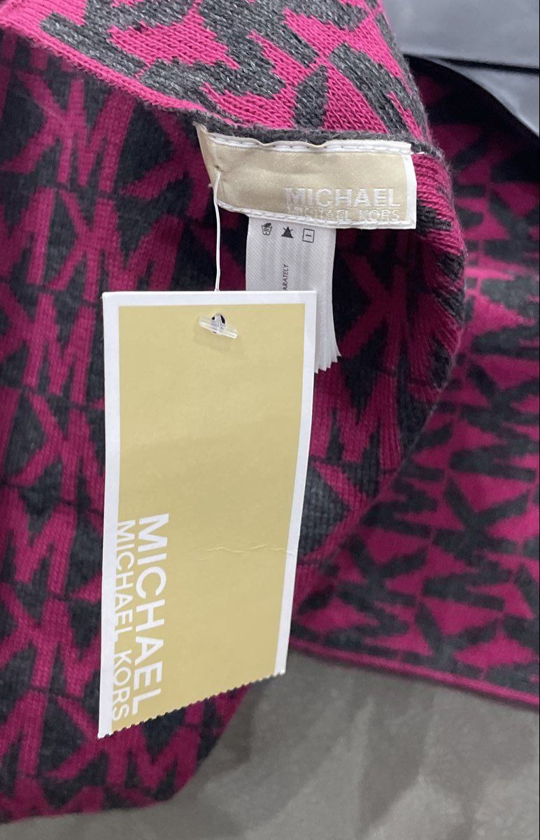 Michael Kors Women's Scarf Pink Gray MK Logo Monogram Knit Muffler Winter NWT