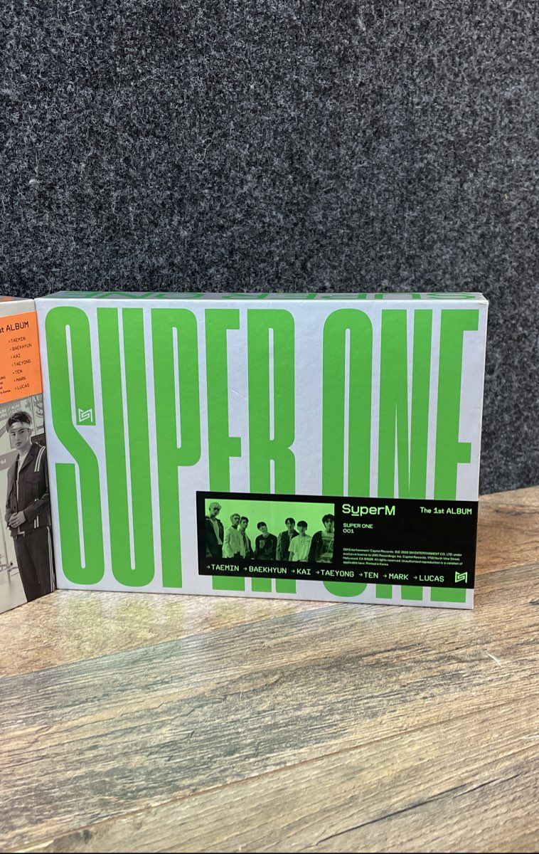 SuperM Super One 1st Album Lot 2 Versions Orange Super Green One K-Pop CD Set