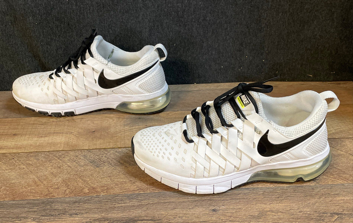 Nike Fingertrap Max White Black Men's Training Shoes Sneakers Size 9