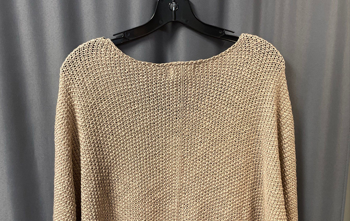 Bluivy Women's Taupe Loose Open Knit V-Neck Pullover Sweater NWT Sz M/L