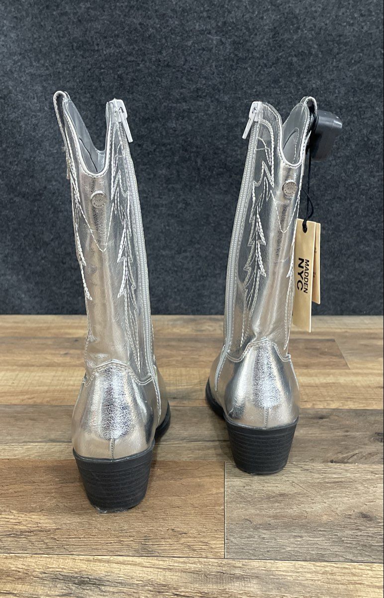 Madden NYC Silver Metallic Western Cowboy Boots Girls Youth Size 1 NWT