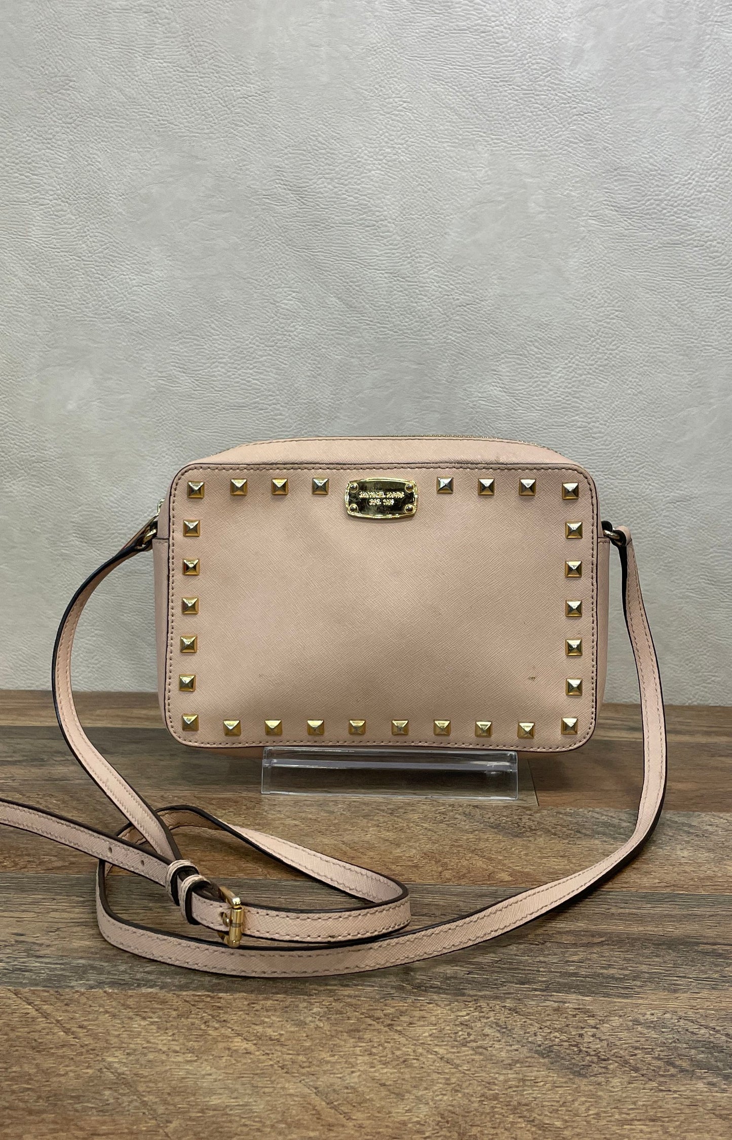 Michael Kors Blush Pink Studded Saffiano Leather Jet Set Crossbody Bag Gold
