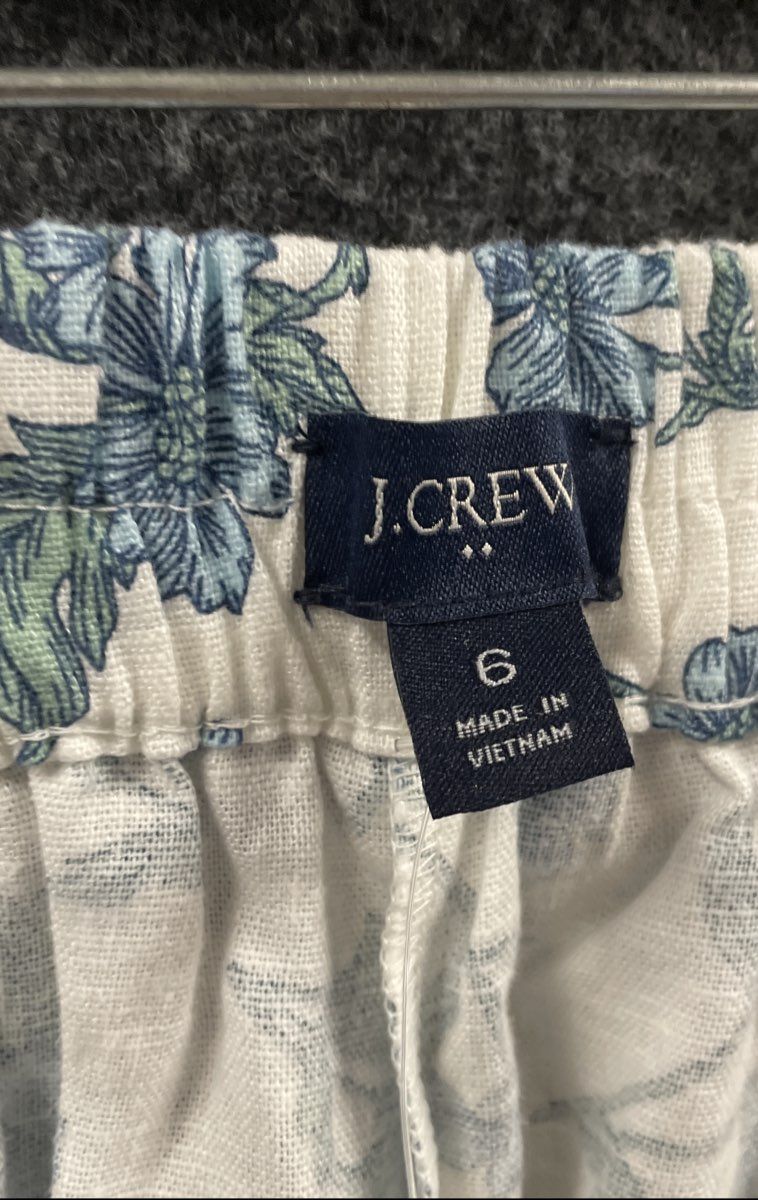 J.Crew Women's White Blue Floral Linen Blend Fair Trade Shorts Sz 6 NWT