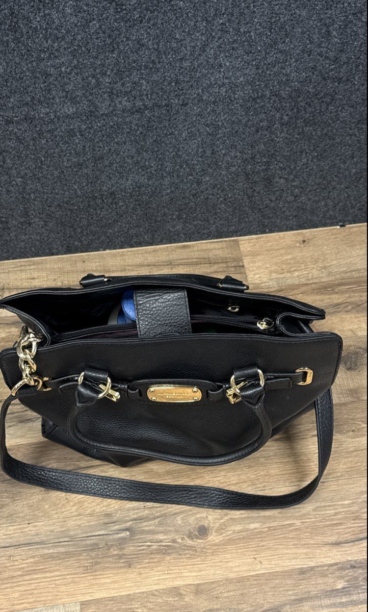 Michael Kors Black Pebbled Leather Hamilton Satchel Tote Bag Gold Hardware