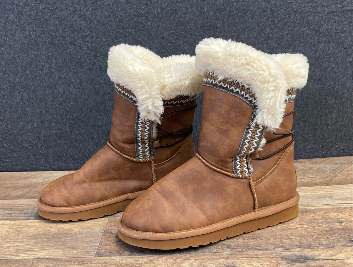 LaMO Alma Chestnut Brown Faux Fur Lined Winter Boots Women's Size 6