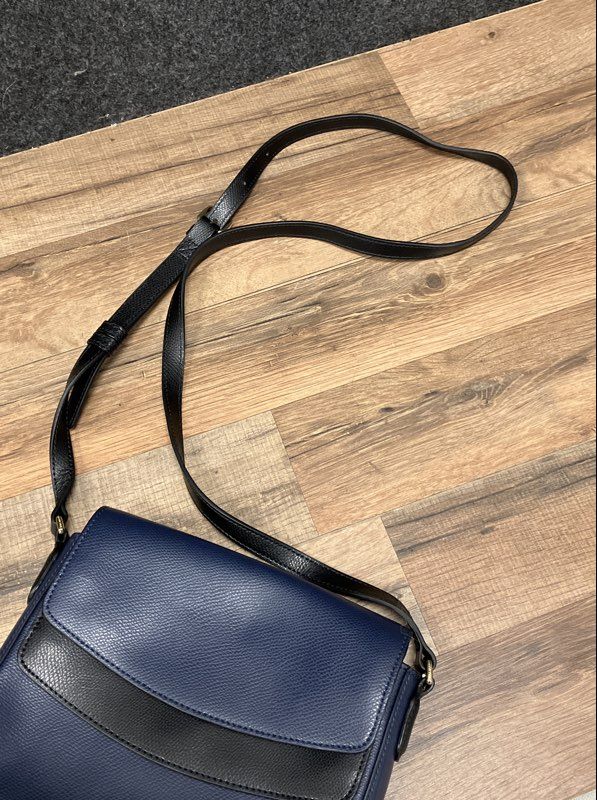 Vera Bradley Navy Blue Black Pebbled Faux Leather Flap Crossbody Bag