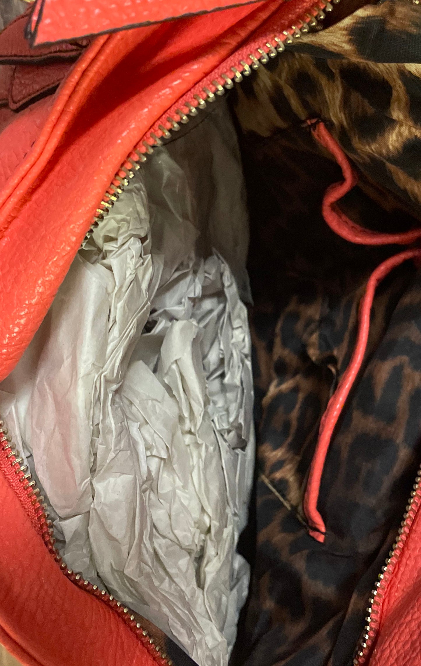 Jessica Simpson Coral Pebbled Faux Leather Shoulder Bag Gold Hardware Leopard