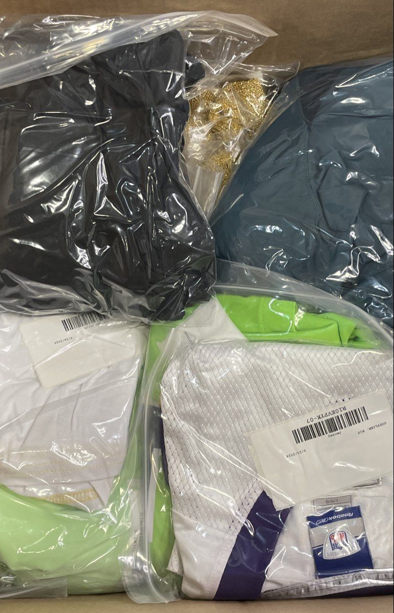 20lb Mixed Reseller Clothing Lot Men's Women's Nike Under Armour Reebok Gap