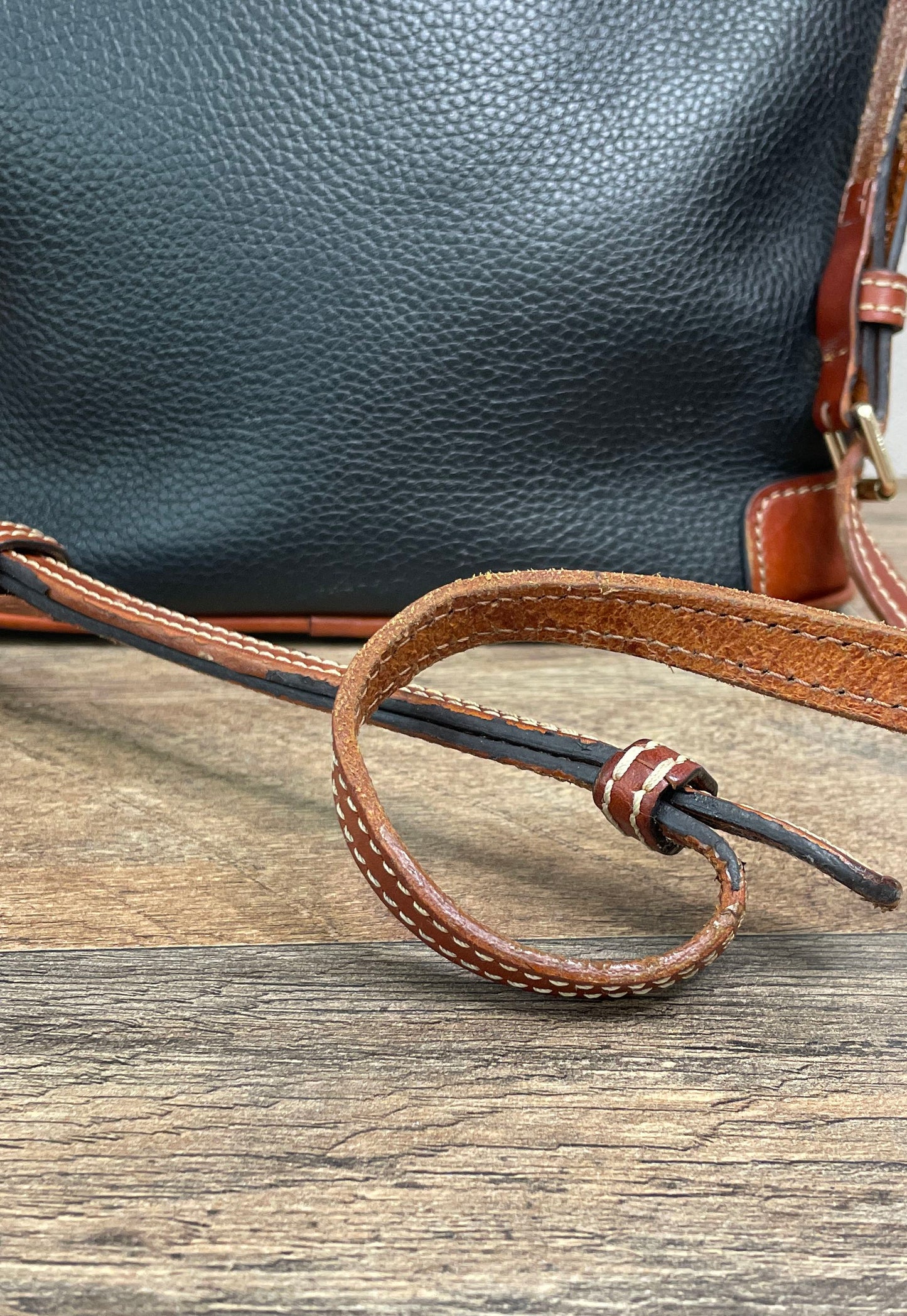 Dooney & Bourke Black Pebbled Leather Janine Crossbody Bag Gold Hardware