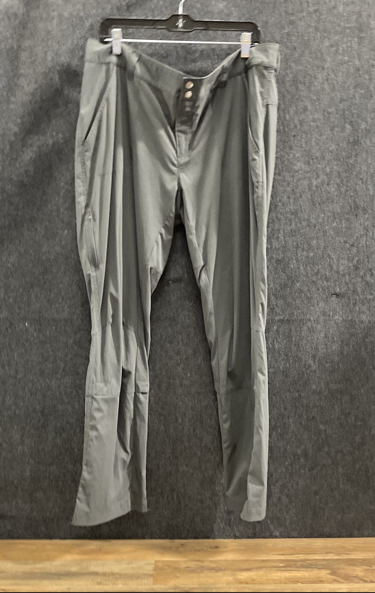 Columbia Women's Saturday Trail Grey Nylon Stretch Pants Size 18W Regular