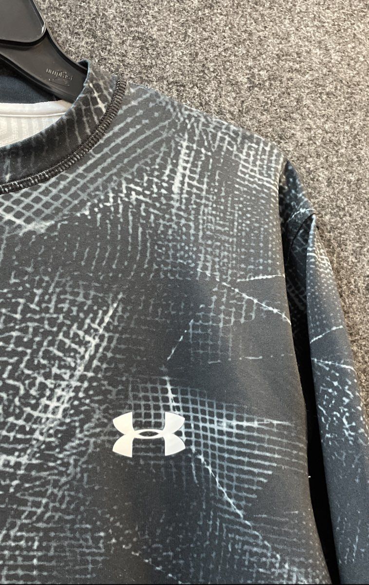 Under Armour Men's Black ColdGear Fitted Abstract Grid Long Sleeve Shirt Sz XL